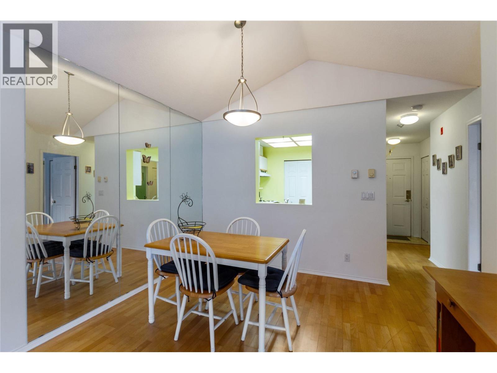 406 6820 Rumble Street, Burnaby, British Columbia  V5E 4H9 - Photo 6 - R3067276