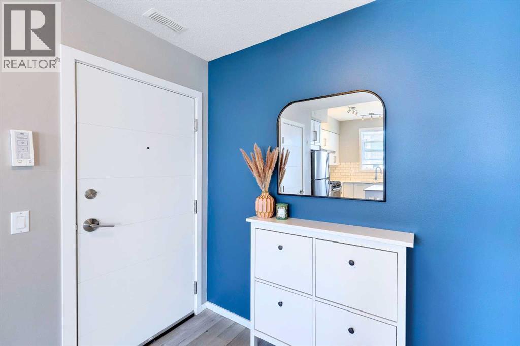202, 110 Redstone Walk Ne, Calgary, Alberta  T3M 1M6 - Photo 9 - A2264074