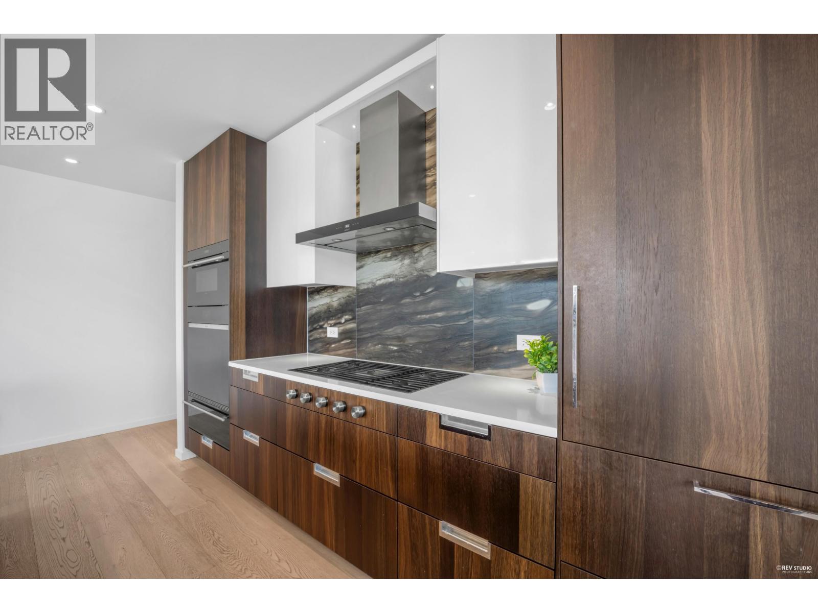 601 1355 Bellevue Avenue, West Vancouver, British Columbia V7T 0B4 - Photo 10 - R3067503