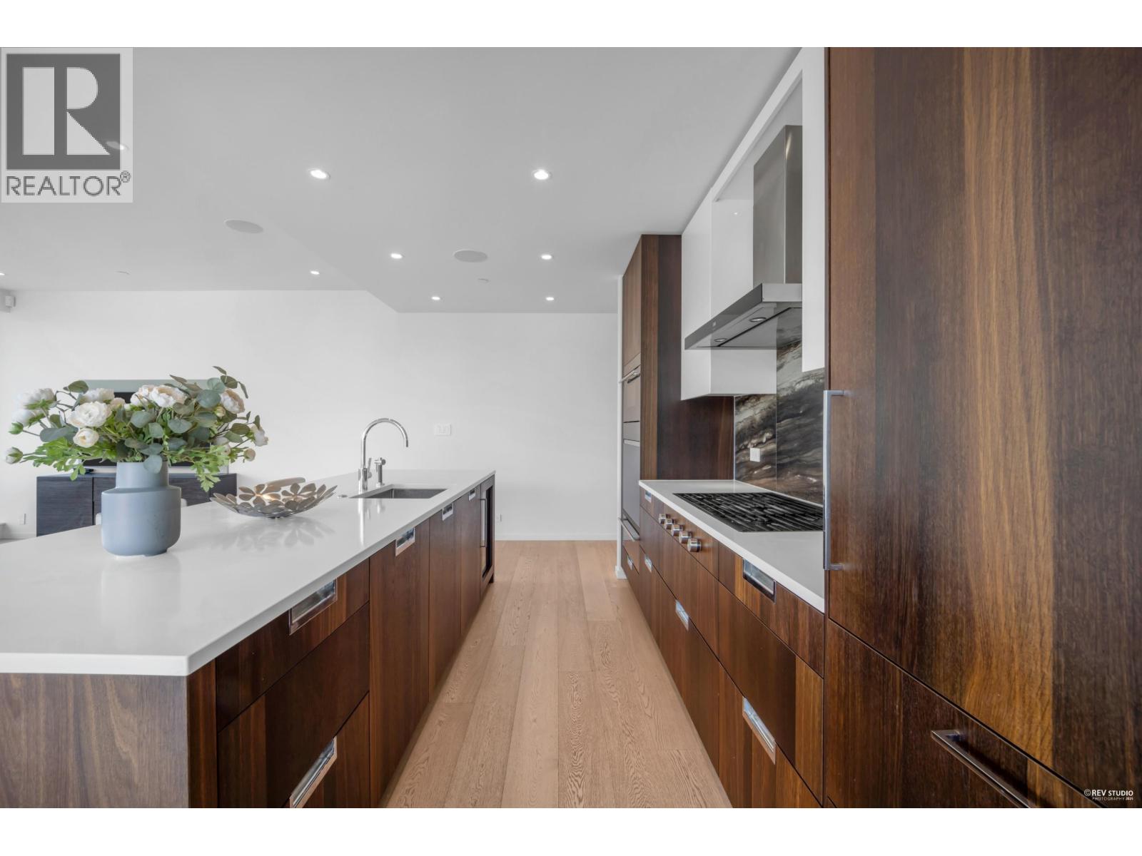 601 1355 Bellevue Avenue, West Vancouver, British Columbia V7T 0B4 - Photo 9 - R3067503