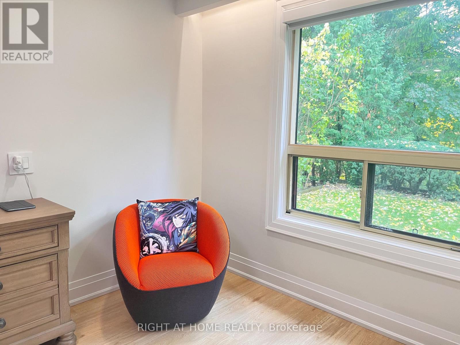 Lower Unit 2 - 7 Warlock Crescent, Toronto, Ontario  M2K 2H8 - Photo 11 - C12545436