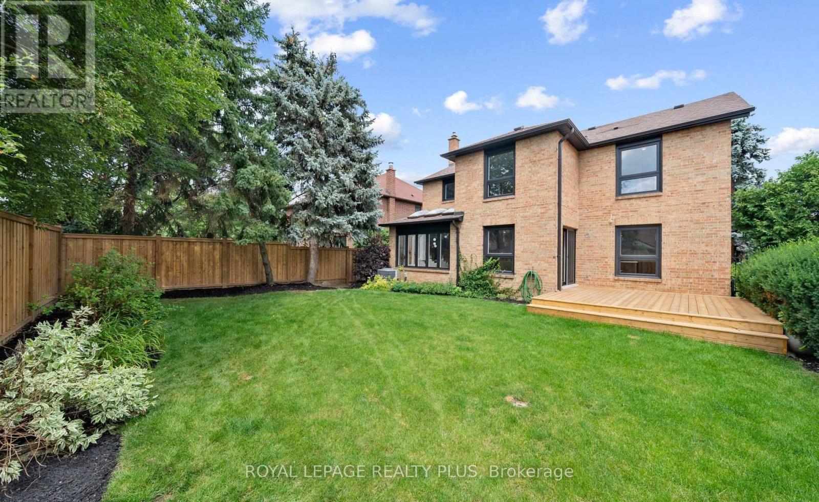 4344 Dallas Court, Mississauga, Ontario  L4W 4G7 - Photo 48 - W12547600