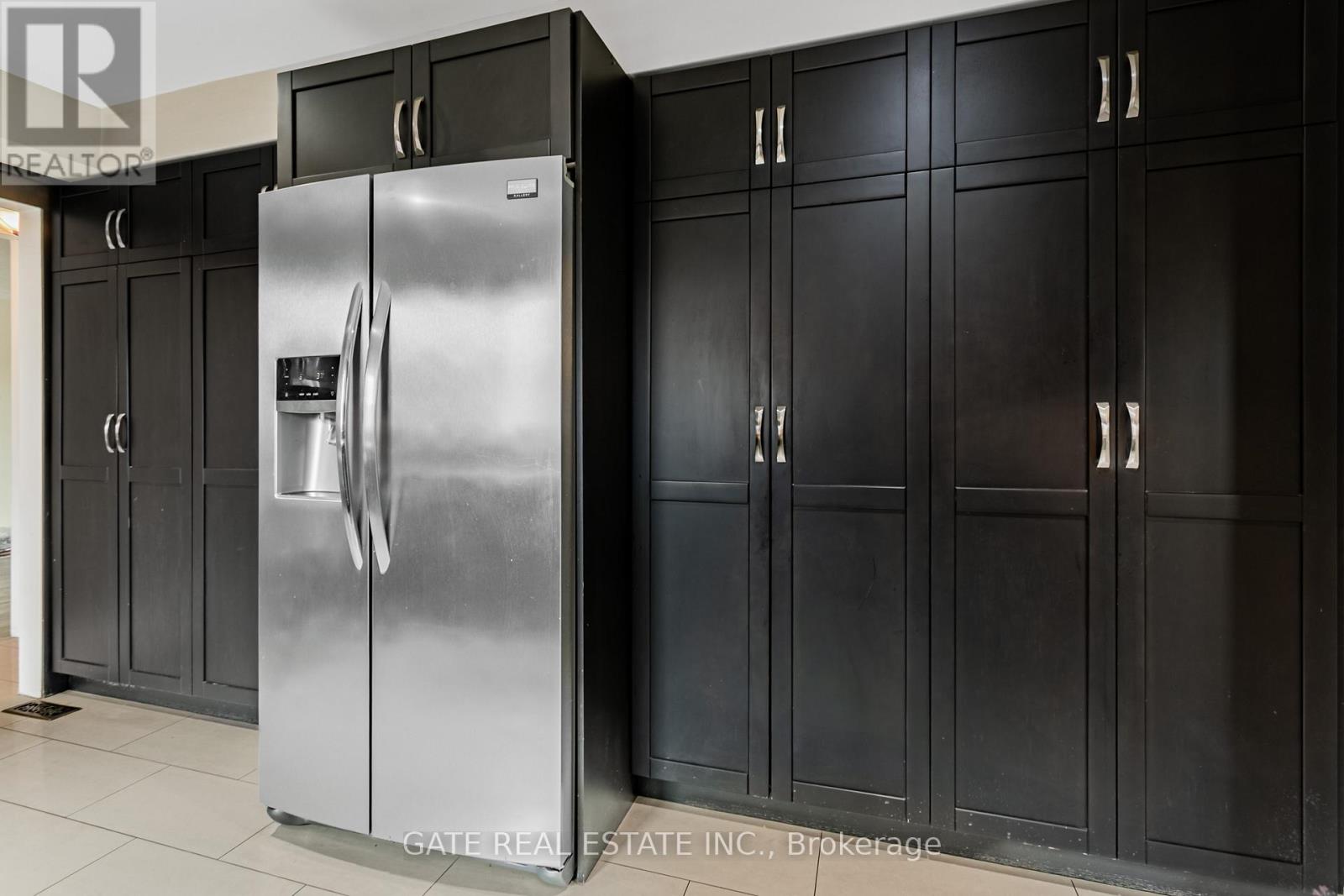 60 Scott Street, Brampton, Ontario  L6V 1S3 - Photo 12 - W12547614