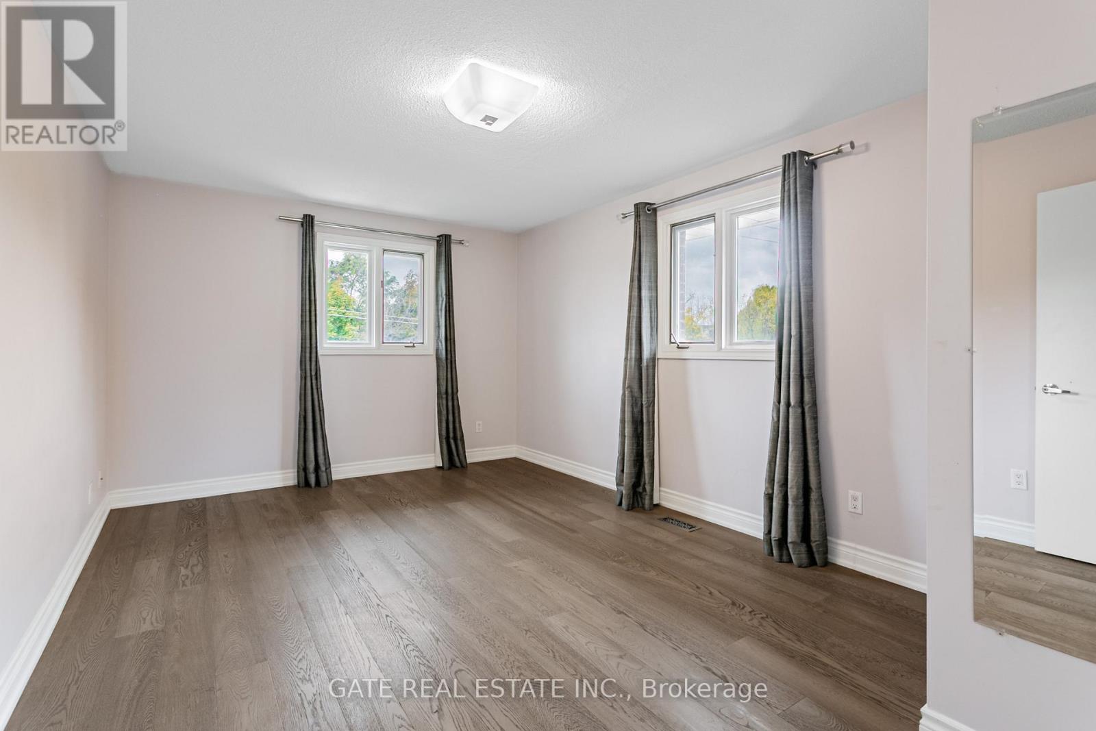 60 Scott Street, Brampton, Ontario  L6V 1S3 - Photo 21 - W12547614