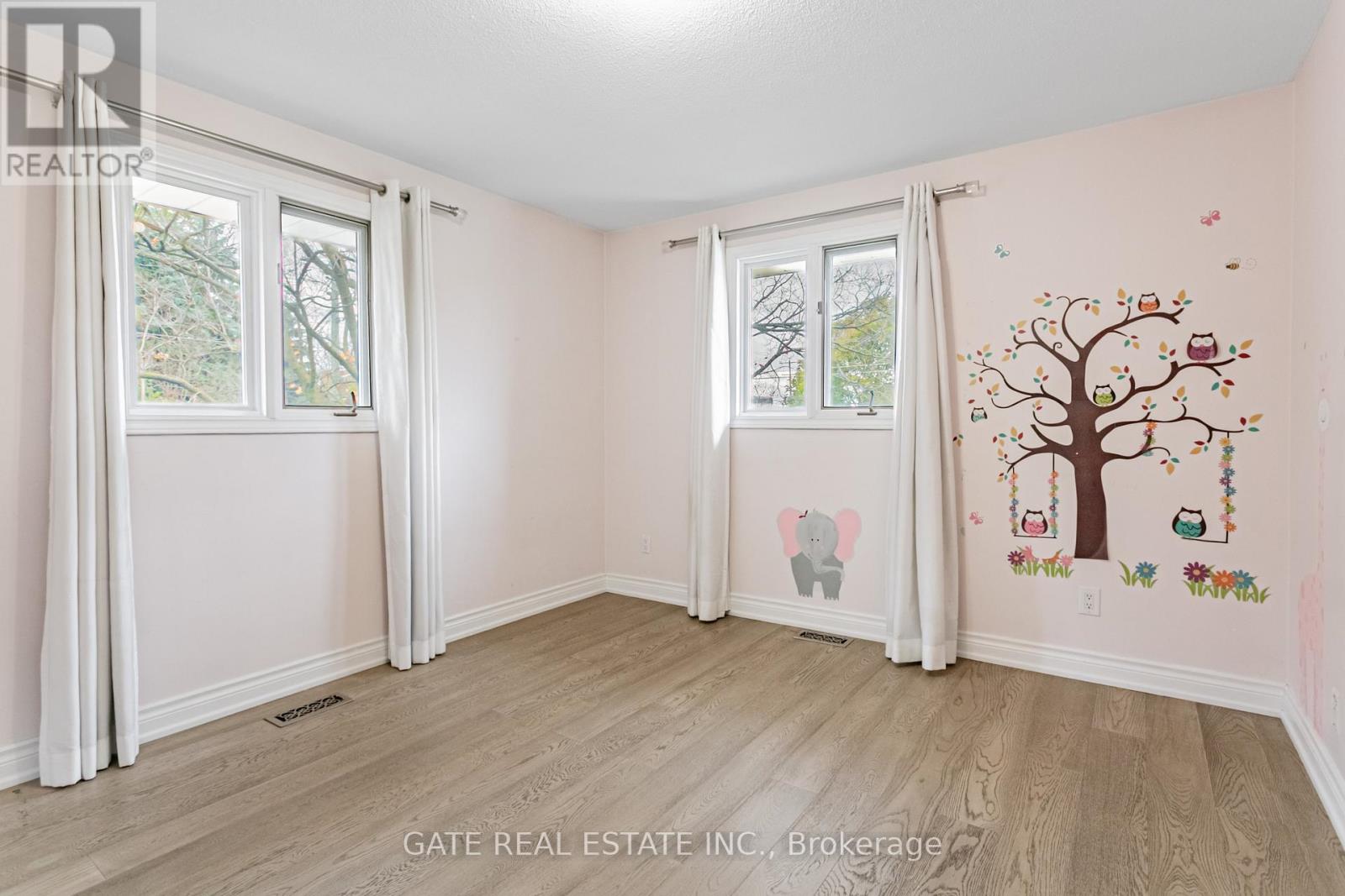 60 Scott Street, Brampton, Ontario  L6V 1S3 - Photo 23 - W12547614