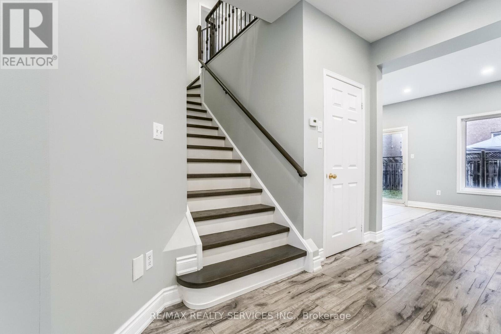 Upper - 15 Masters Green Crescent, Brampton, Ontario  L7A 3K3 - Photo 23 - W12547618