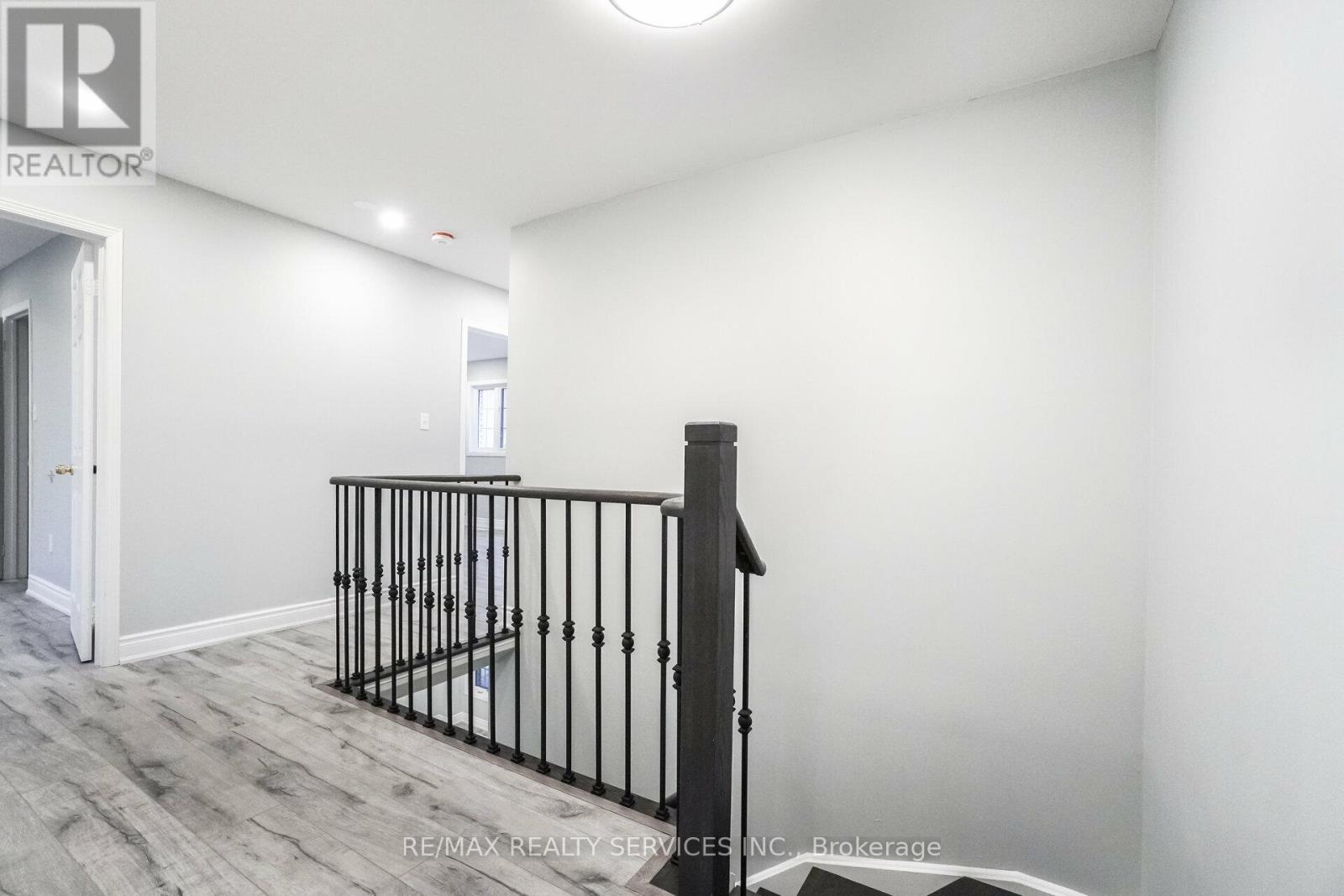 Upper - 15 Masters Green Crescent, Brampton, Ontario  L7A 3K3 - Photo 25 - W12547618