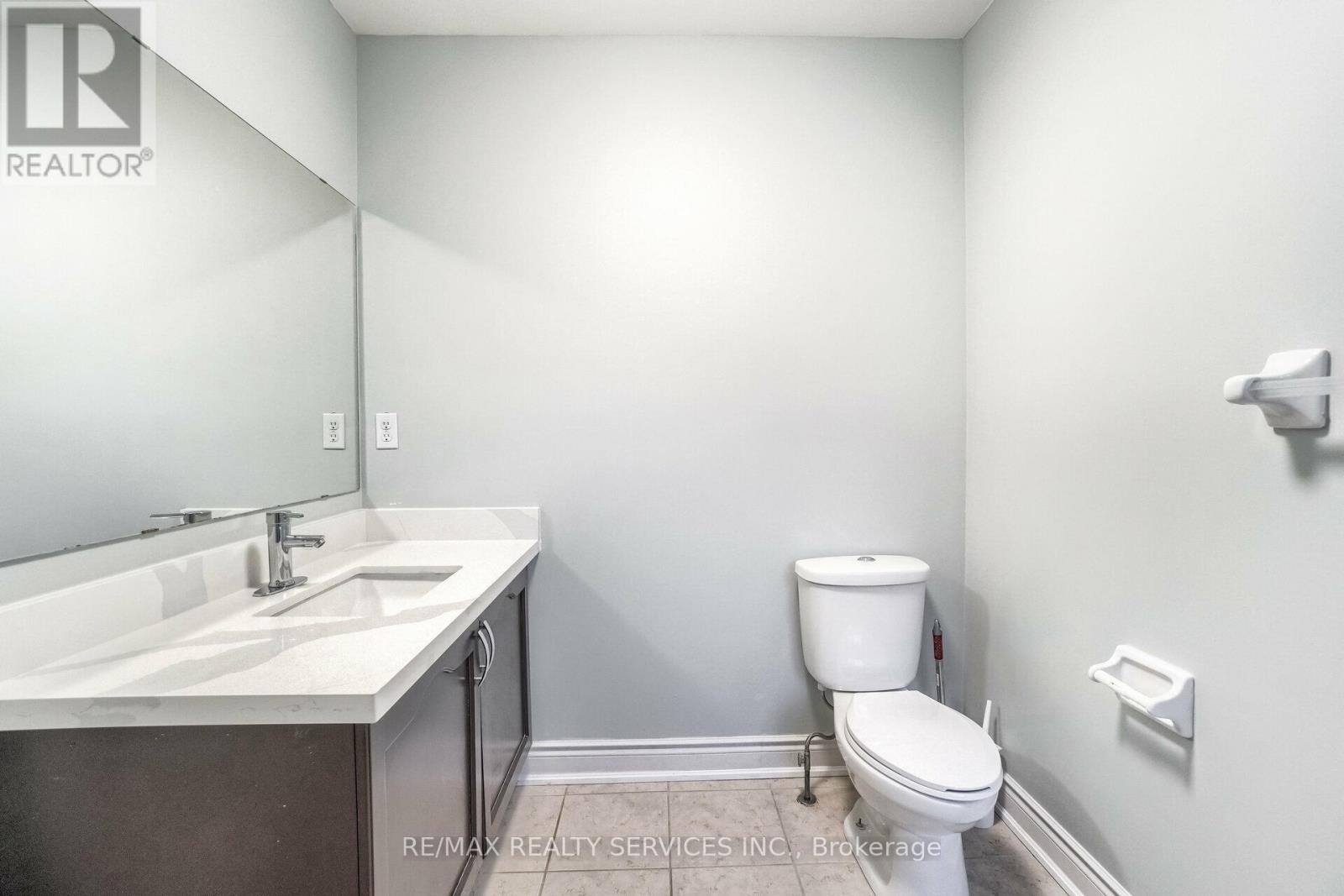 Upper - 15 Masters Green Crescent, Brampton, Ontario  L7A 3K3 - Photo 31 - W12547618