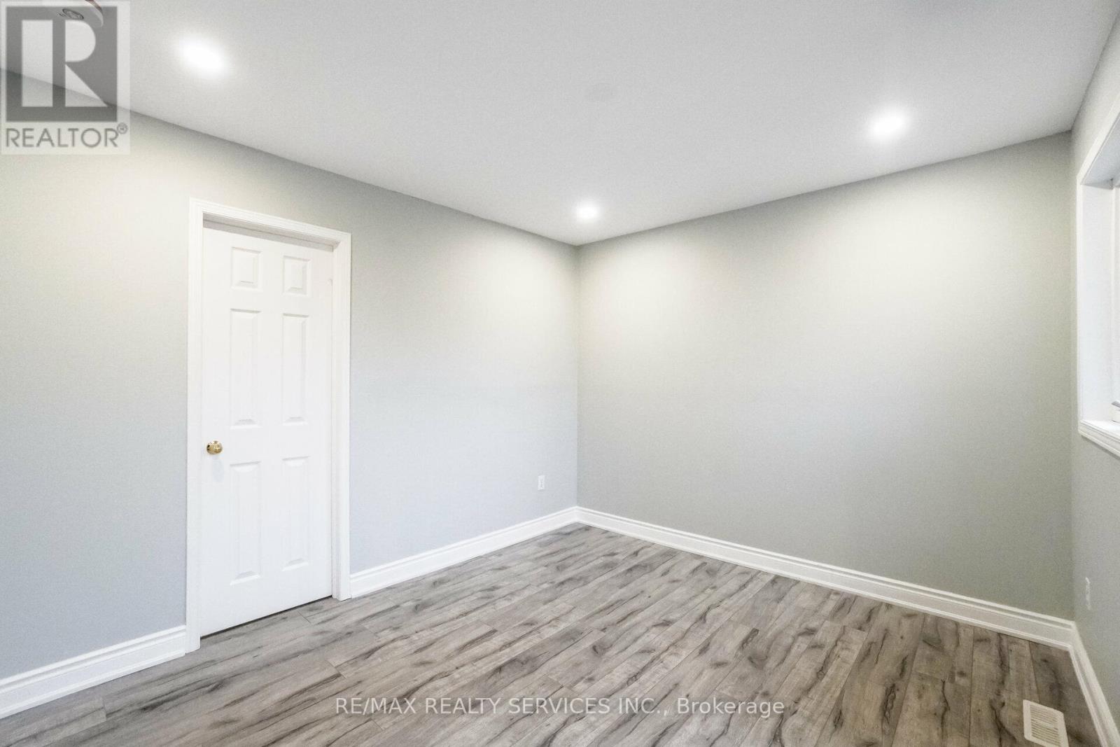 Upper - 15 Masters Green Crescent, Brampton, Ontario  L7A 3K3 - Photo 36 - W12547618