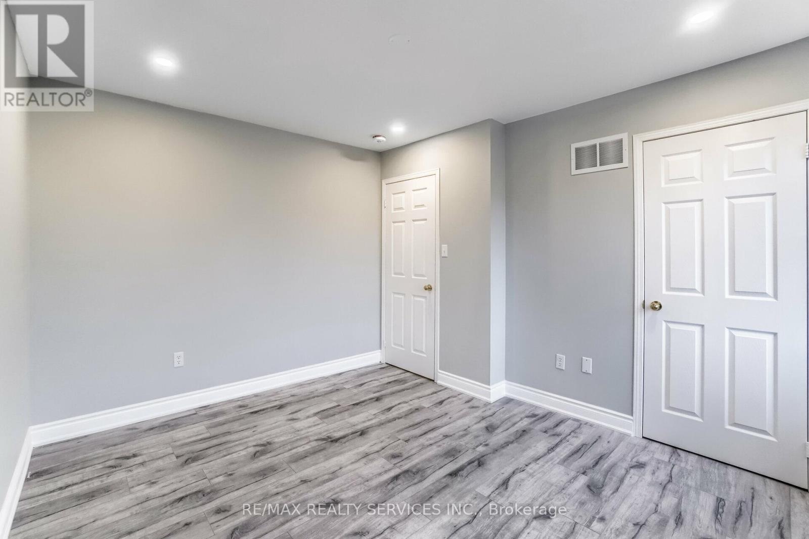 Upper - 15 Masters Green Crescent, Brampton, Ontario  L7A 3K3 - Photo 40 - W12547618