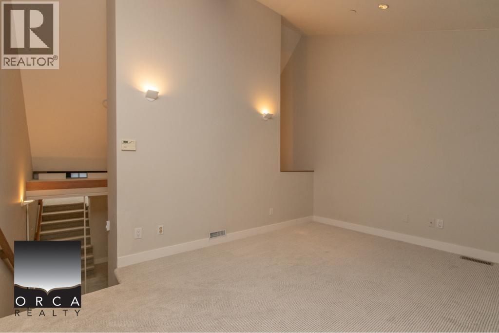 2 328 E 2nd Street, North Vancouver, British Columbia V7L 1C7 - Photo 7 - R3062589