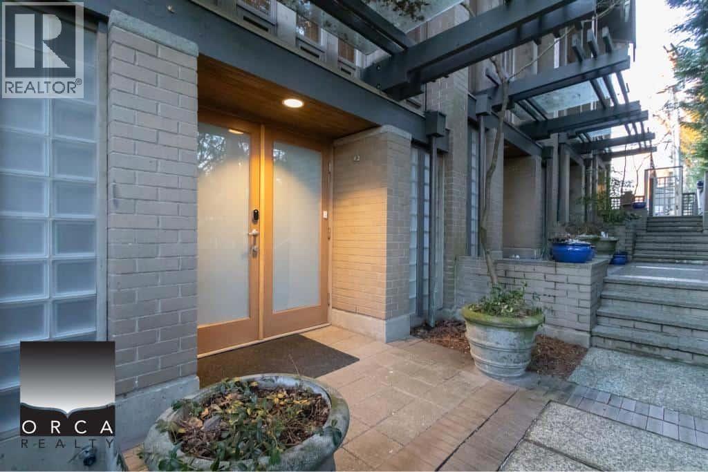 2 328 E 2nd Street, North Vancouver, British Columbia V7L 1C7 - Photo 30 - R3062589