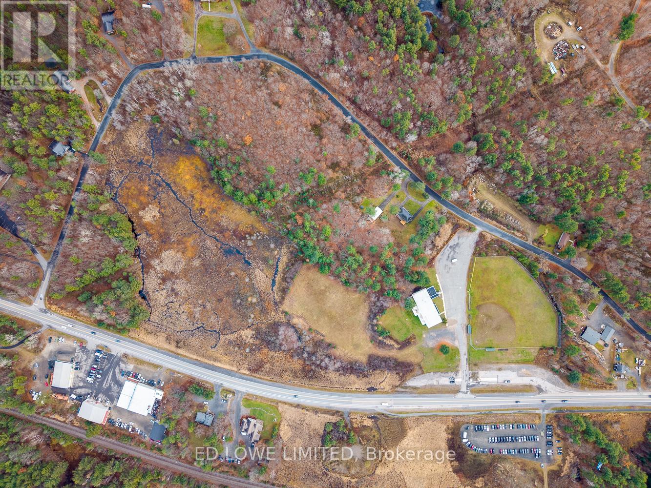 36 Smith Crescent, Parry Sound, Ontario  P2A 0C5 - Photo 4 - X12546772