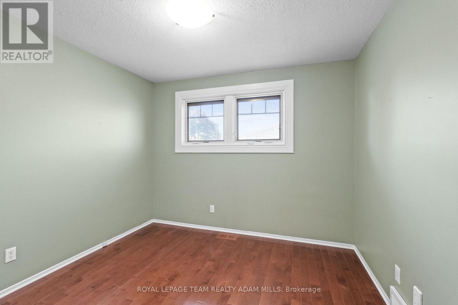 46 Gentle Gate Crescent, Ottawa, Ontario  K1T 1Z8 - Photo 34 - X12547632