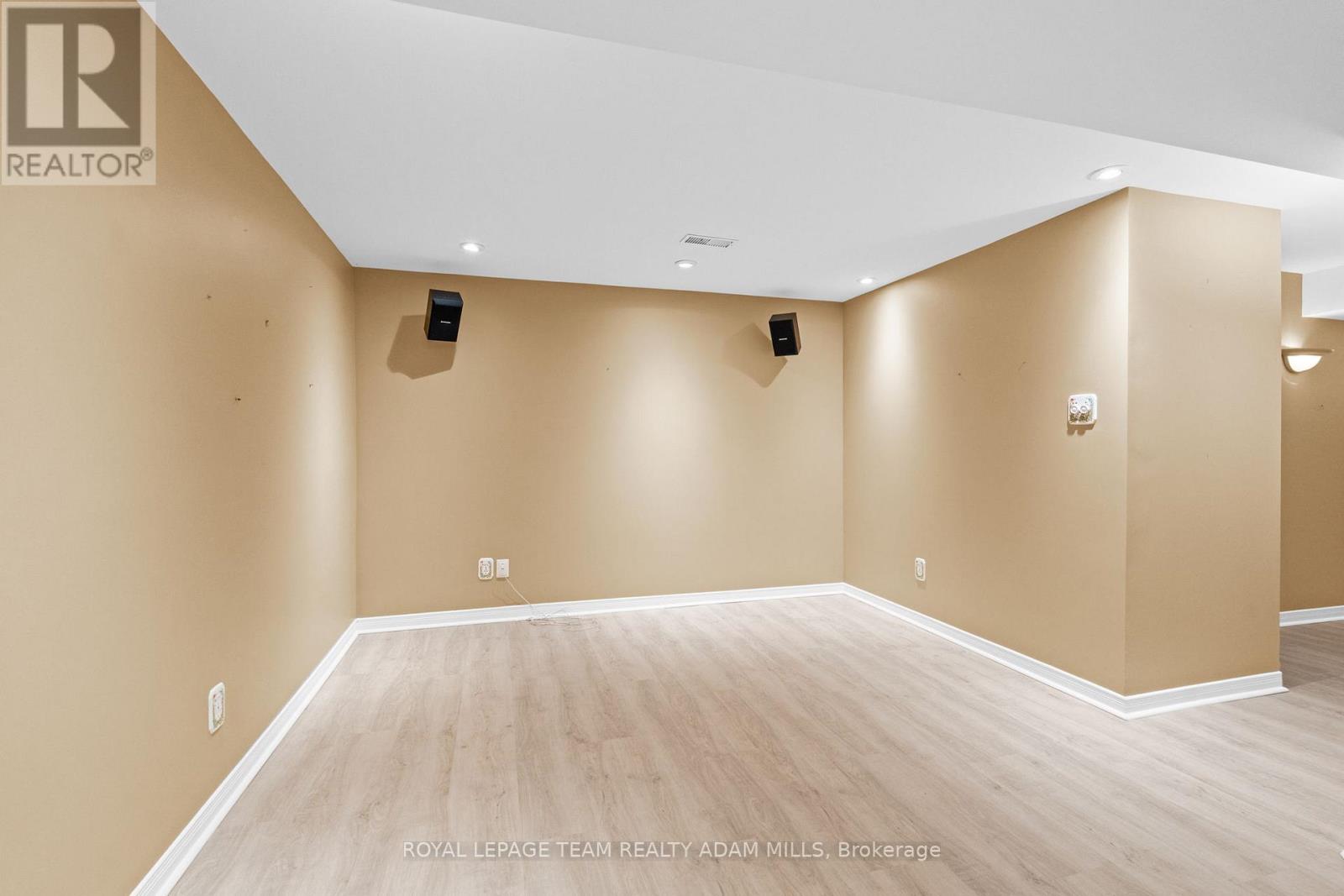 46 Gentle Gate Crescent, Ottawa, Ontario  K1T 1Z8 - Photo 41 - X12547632