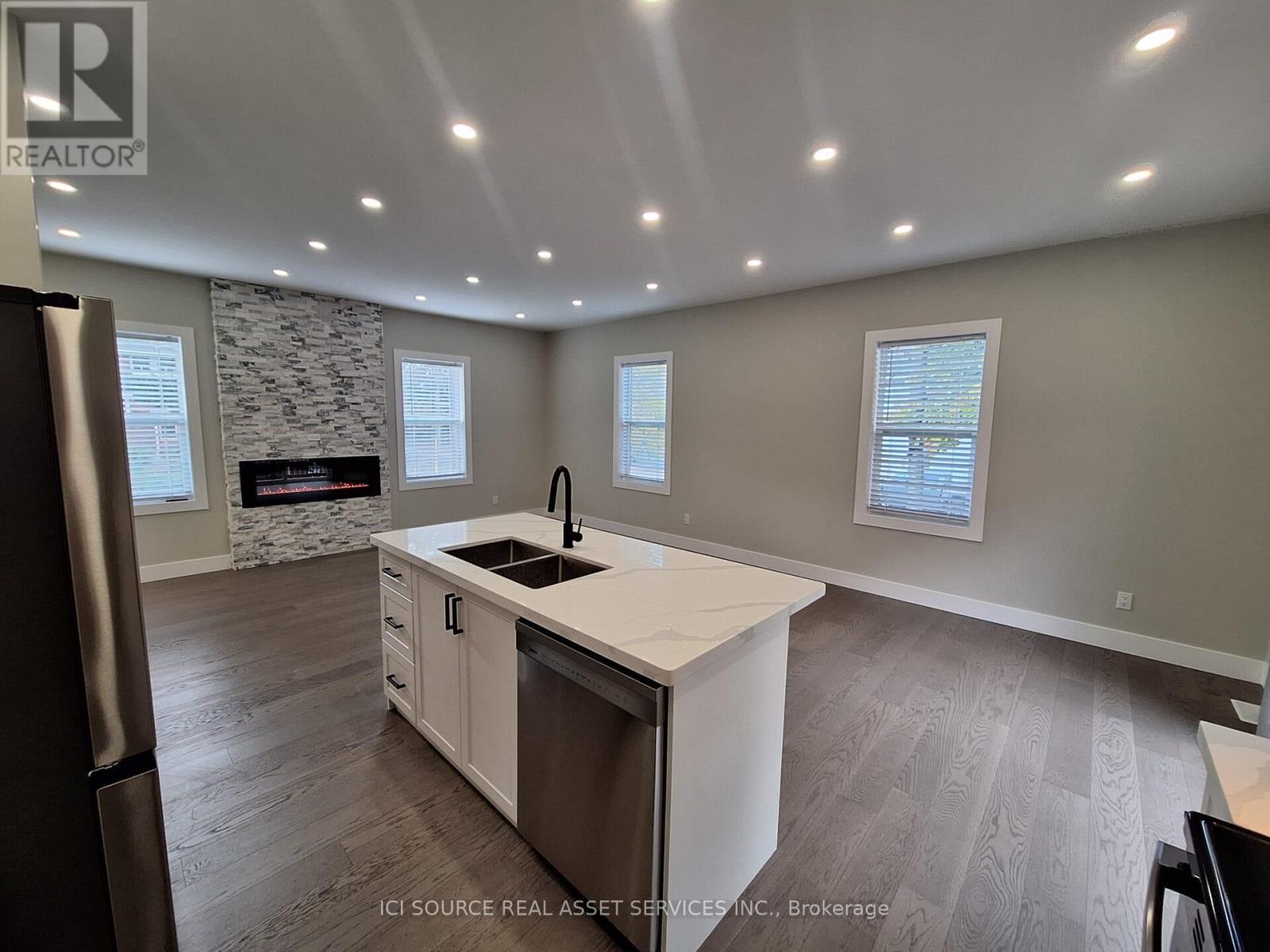 58 Martin Avenue, Guelph, Ontario  N1G 1Z9 - Photo 8 - X12499340