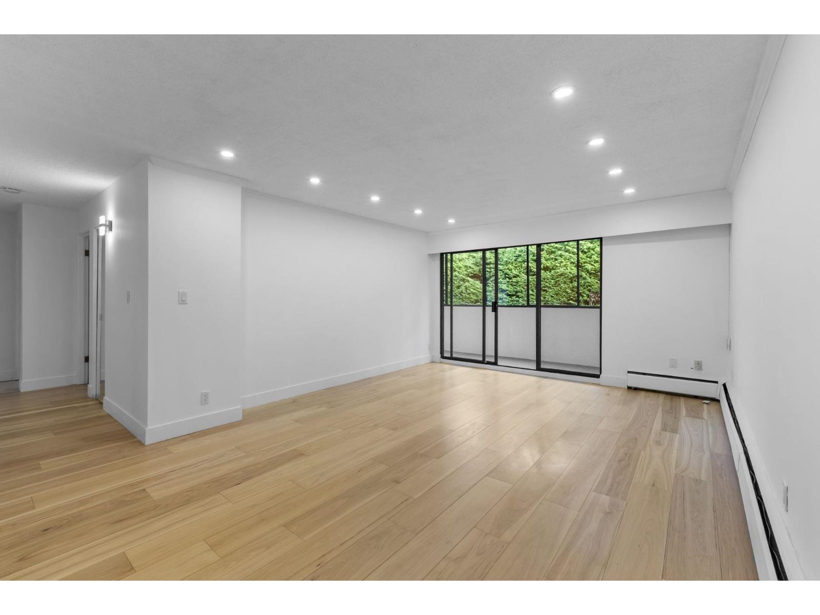 304 1360 Martin Street, White Rock, British Columbia  V4B 3W5 - Photo 5 - R3064709