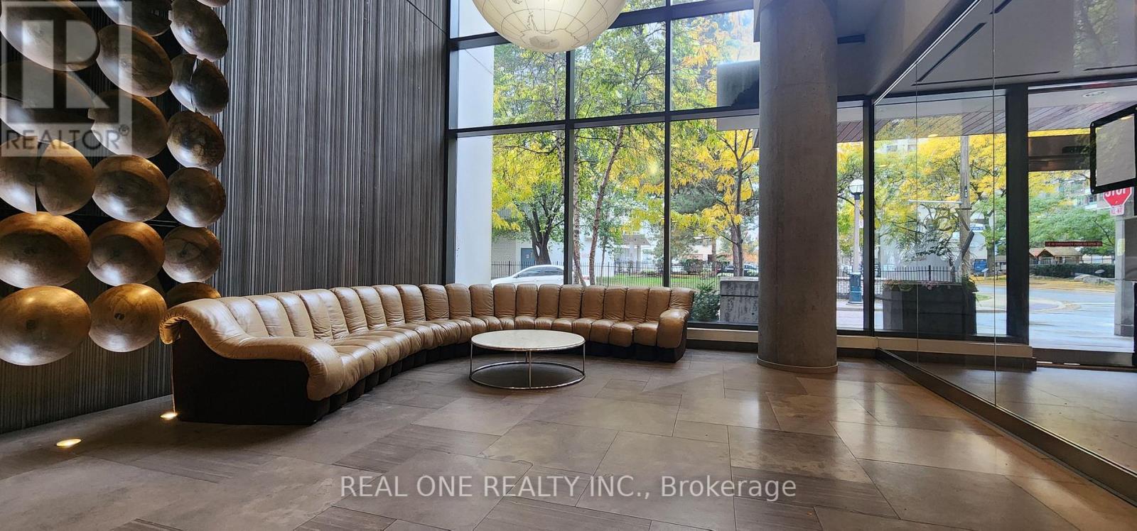 3504 - 75 St Nicholas Street, Toronto, Ontario  M4Y 0A5 - Photo 3 - C12485512