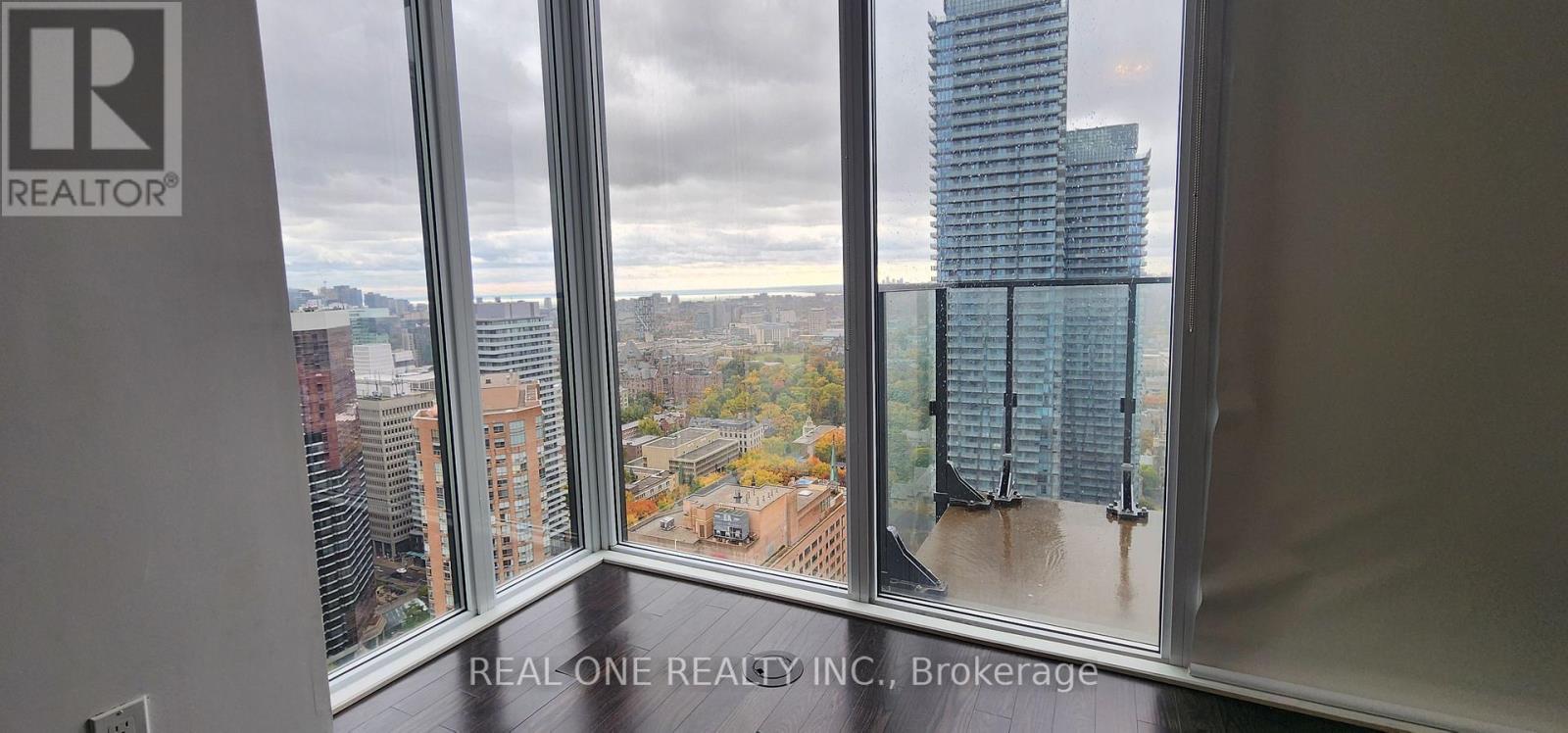 3504 - 75 St Nicholas Street, Toronto, Ontario  M4Y 0A5 - Photo 5 - C12485512