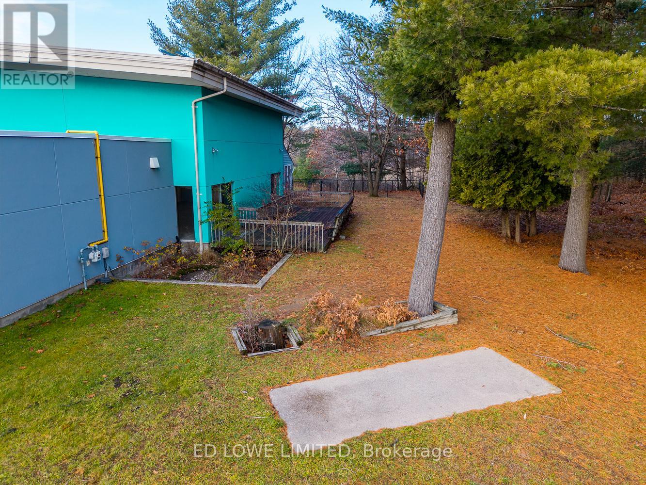 36 Smith Crescent, Parry Sound, Ontario  P2A 0C5 - Photo 13 - X12546772