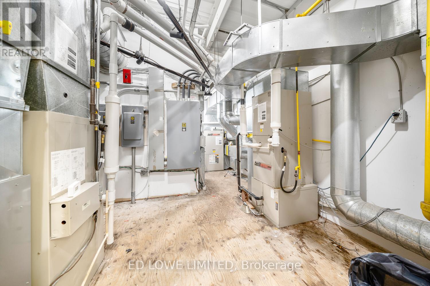 36 Smith Crescent, Parry Sound, Ontario  P2A 0C5 - Photo 26 - X12546772