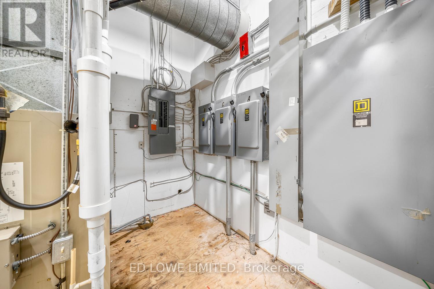 36 Smith Crescent, Parry Sound, Ontario  P2A 0C5 - Photo 27 - X12546772