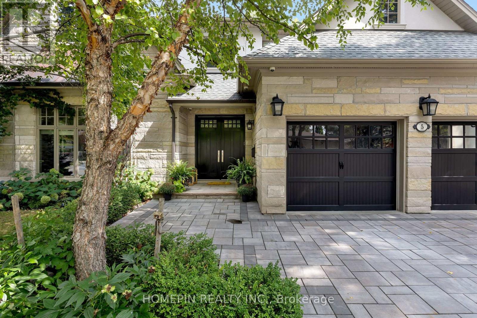 5 Callahan Road, Markham, Ontario L3R 2K2 - Photo 2 - N12547658