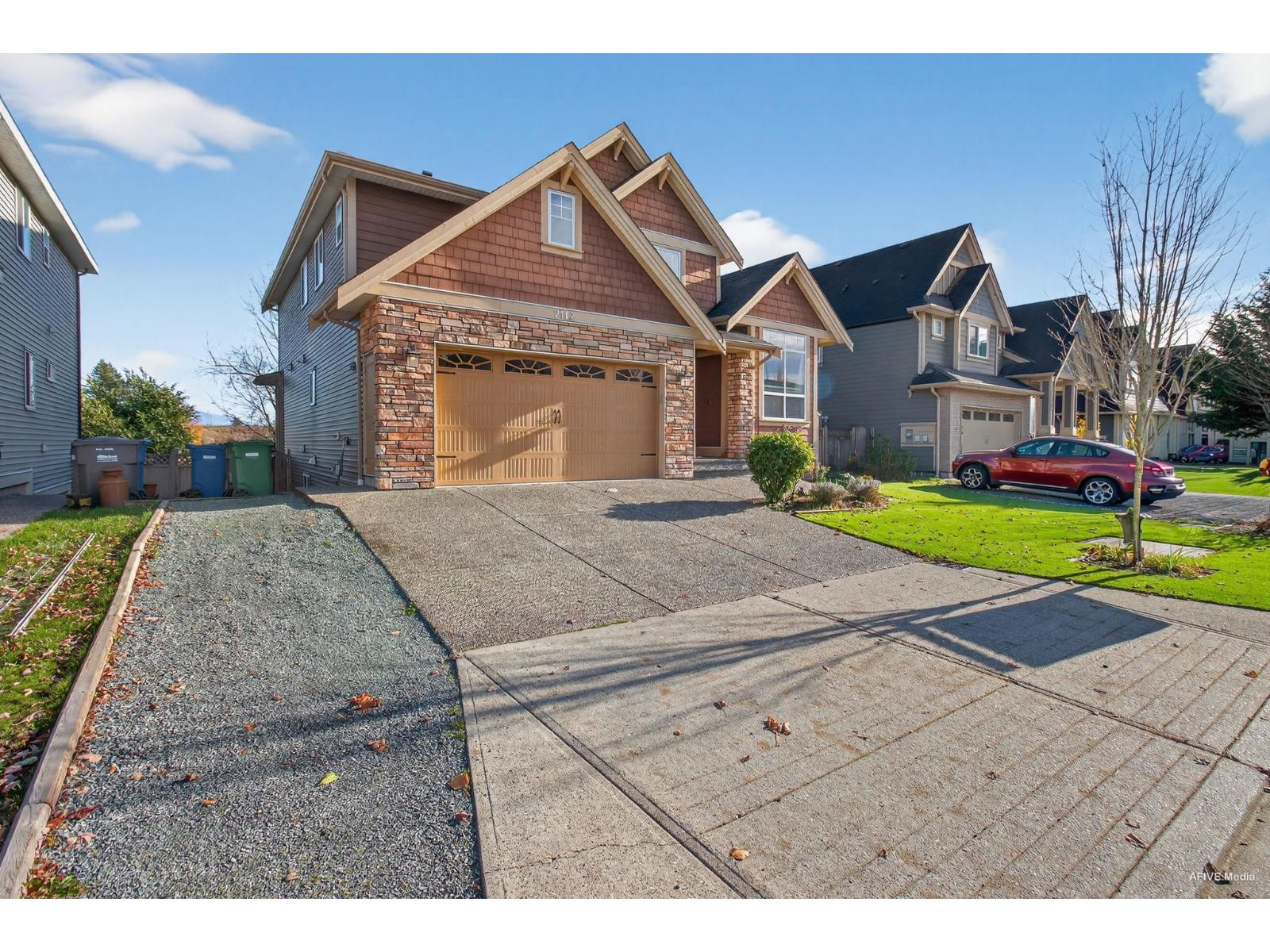 2112 Merlot Boulevard, Abbotsford, British Columbia  V4X 0A6 - Photo 2 - R3038716