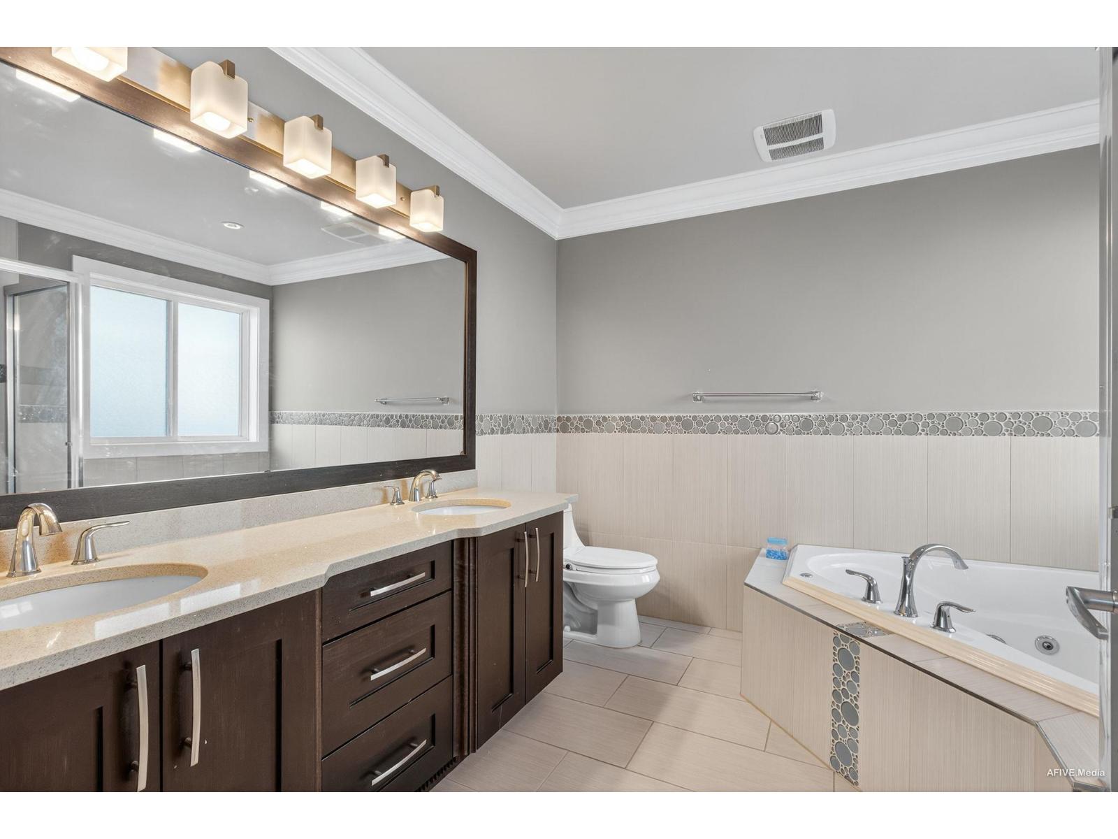 2112 Merlot Boulevard, Abbotsford, British Columbia  V4X 0A6 - Photo 23 - R3038716