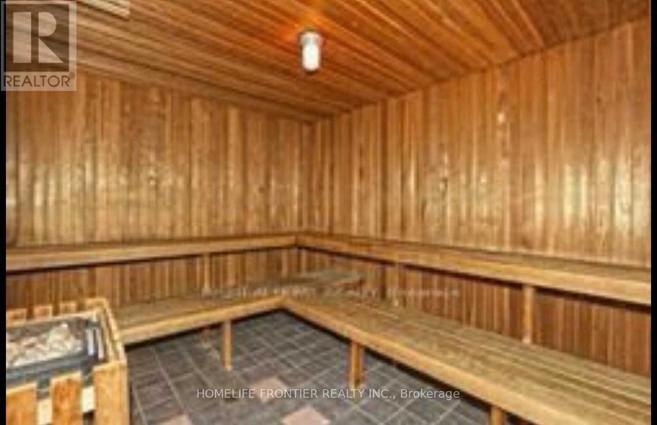 909 - 12 Laurelcrest Street, Brampton, Ontario  L6S 5Y4 - Photo 11 - W12547620