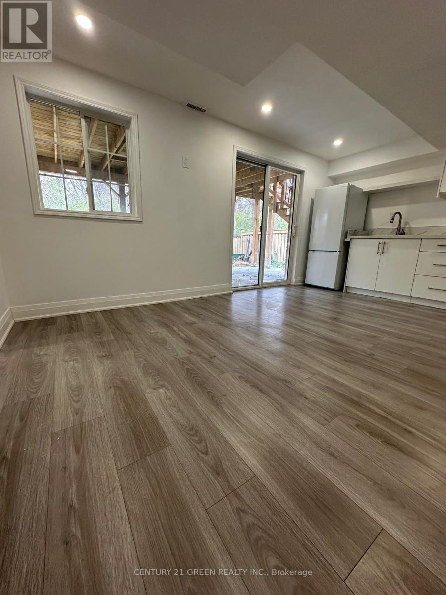 Lower - 1210 Fox Crescent, Milton, Ontario  L9T 6C5 - Photo 15 - W12547628