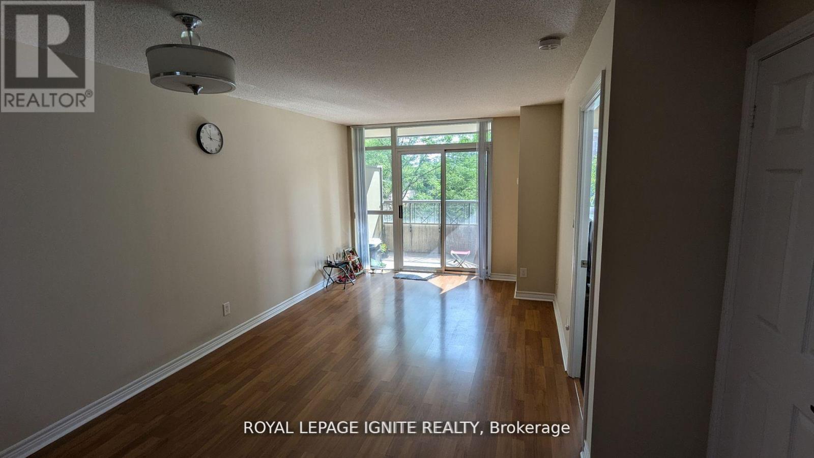 308 - 310 Burnhamthorpe Road W, Mississauga, Ontario  L5B 4P9 - Photo 8 - W12547644