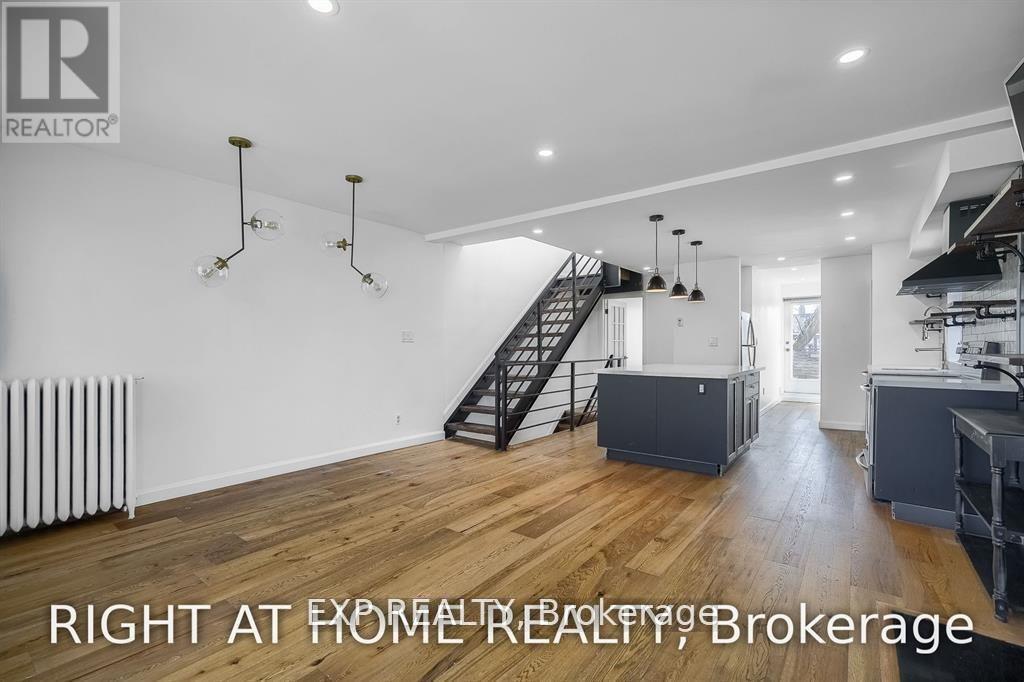 #2 - 162 Bartlett Avenue, Toronto, Ontario  M6H 3G1 - Photo 6 - W12547646