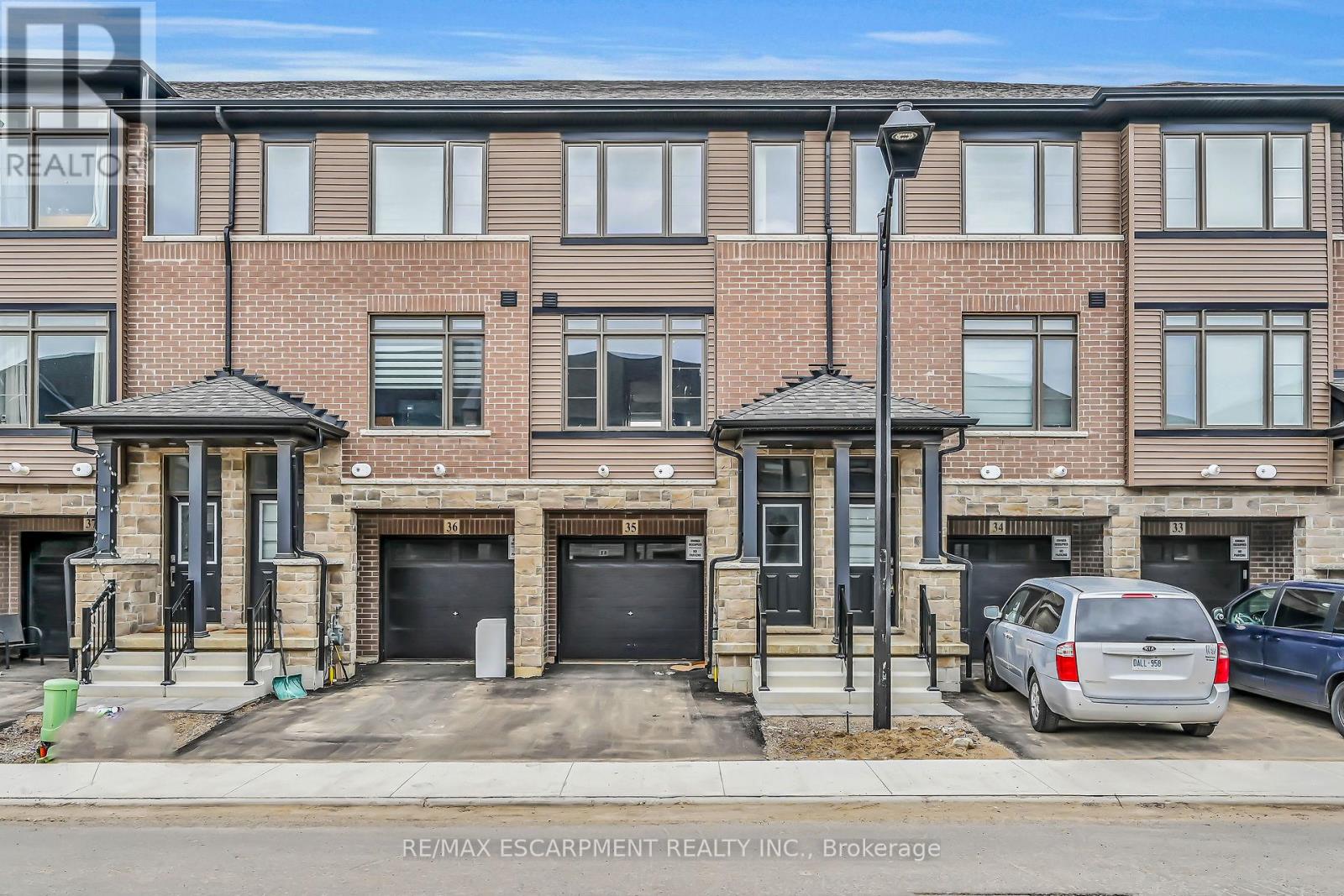 35 - 120 Court Drive, Brant, Ontario  N3L 0N2 - Photo 2 - X12547634