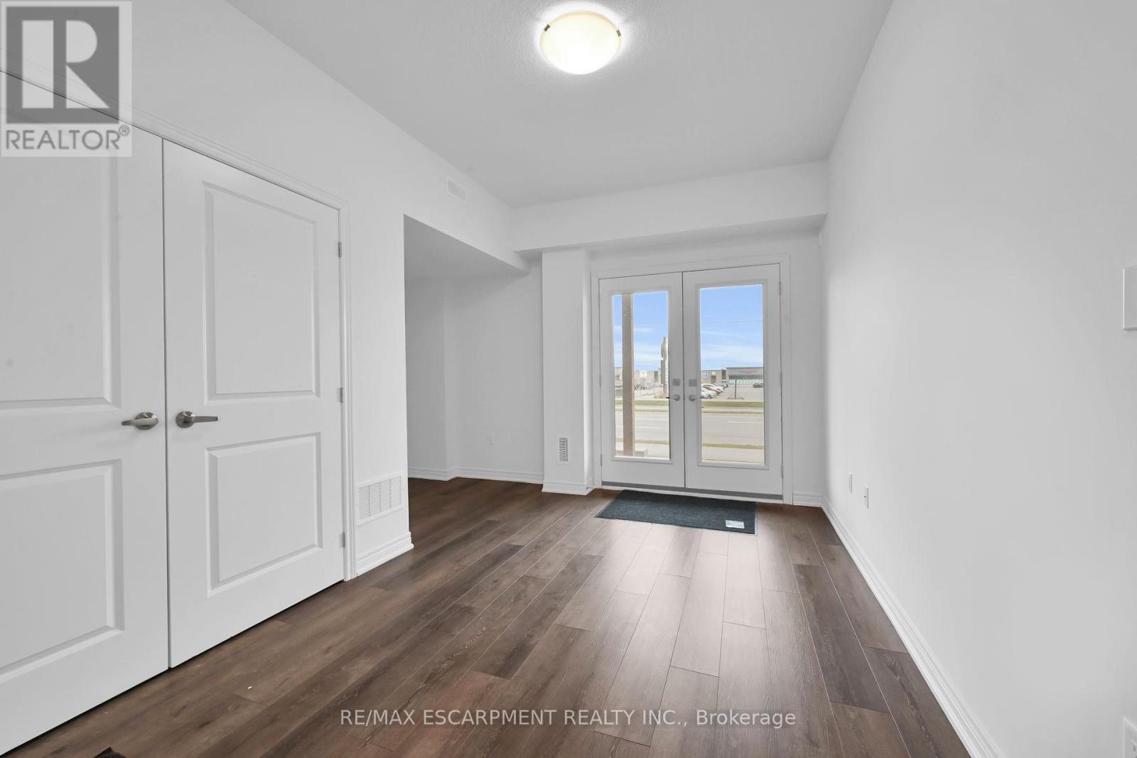 35 - 120 Court Drive, Brant, Ontario  N3L 0N2 - Photo 34 - X12547634