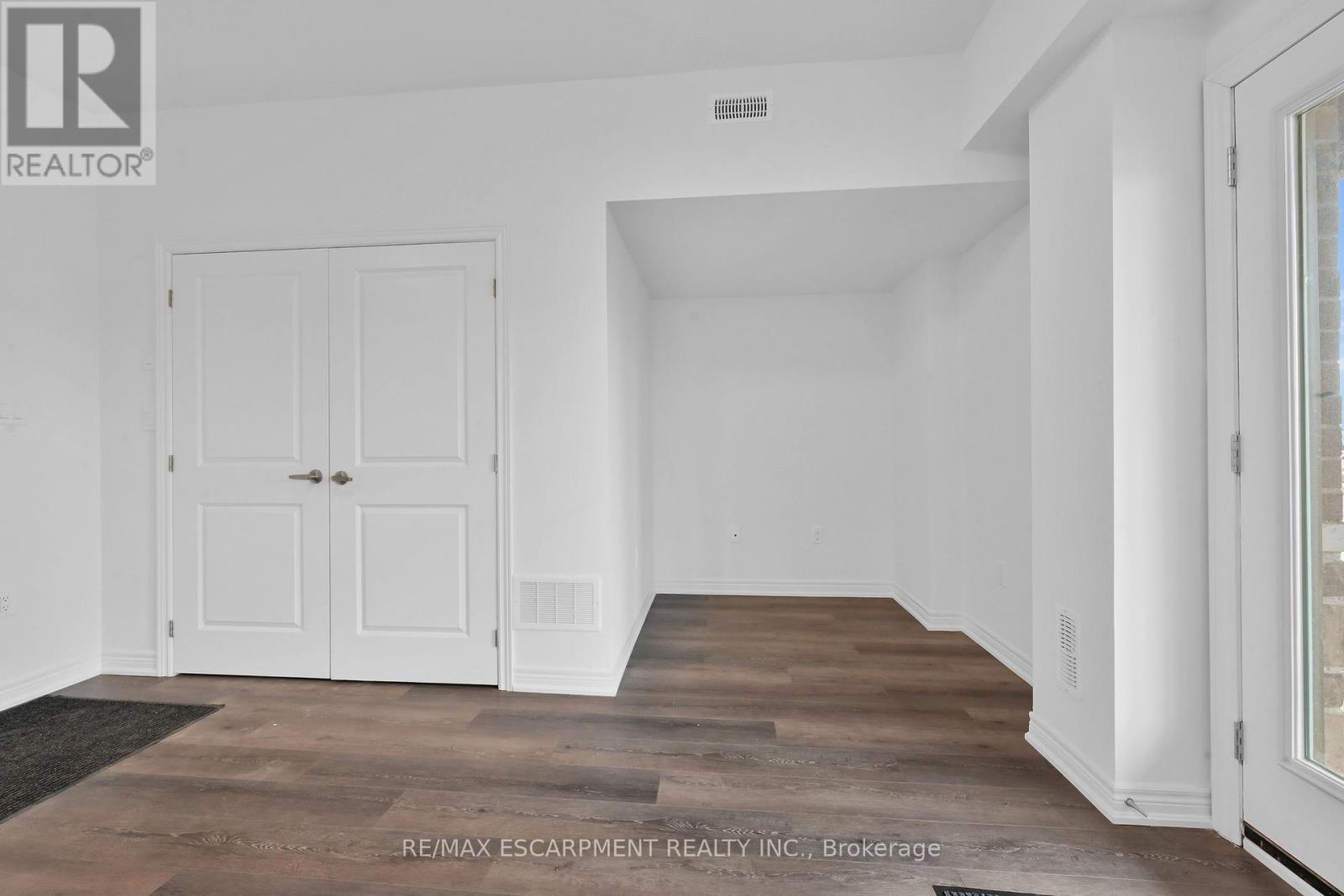 35 - 120 Court Drive, Brant, Ontario  N3L 0N2 - Photo 35 - X12547634