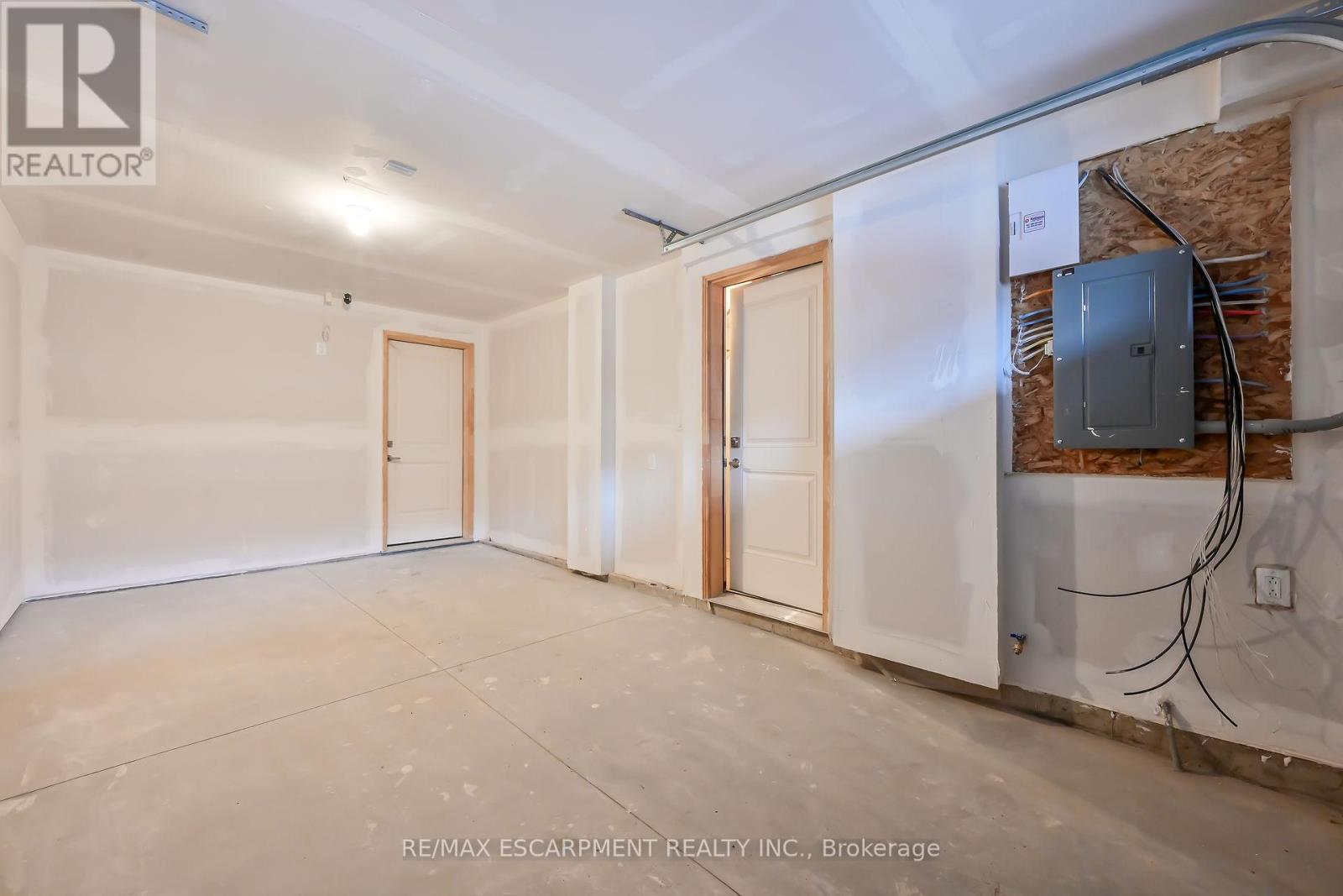 35 - 120 Court Drive, Brant, Ontario  N3L 0N2 - Photo 39 - X12547634