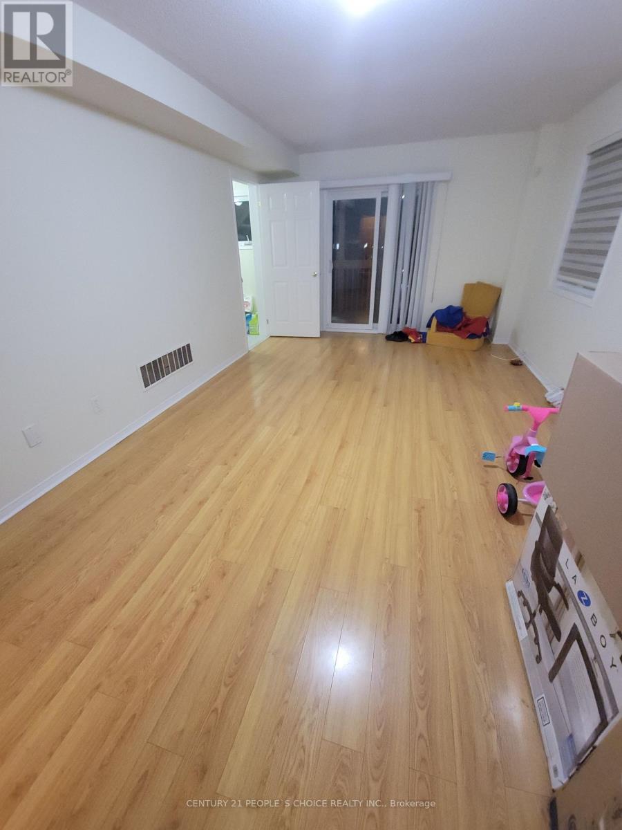 Lower Level - 783 Millworks Crescent, Mississauga, Ontario L5B 0B9 - Photo 9 - W12372353