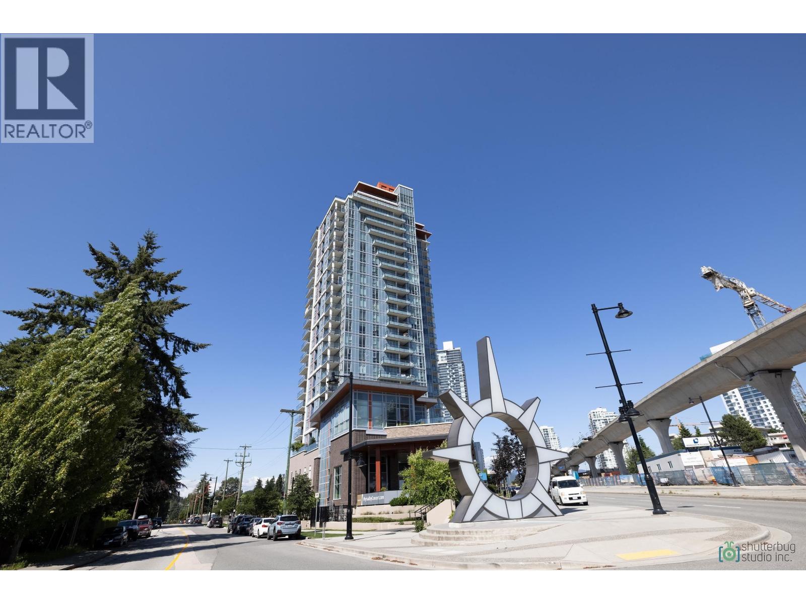 1707 691 North Road, Coquitlam, British Columbia  V3J 0H9 - Photo 1 - R3067666