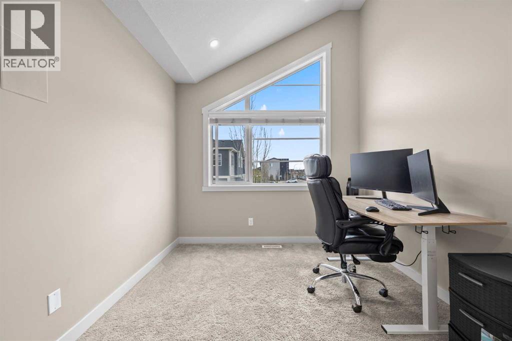 722 Redstone View Ne, Calgary, Alberta  T3N 0M9 - Photo 33 - A2268984