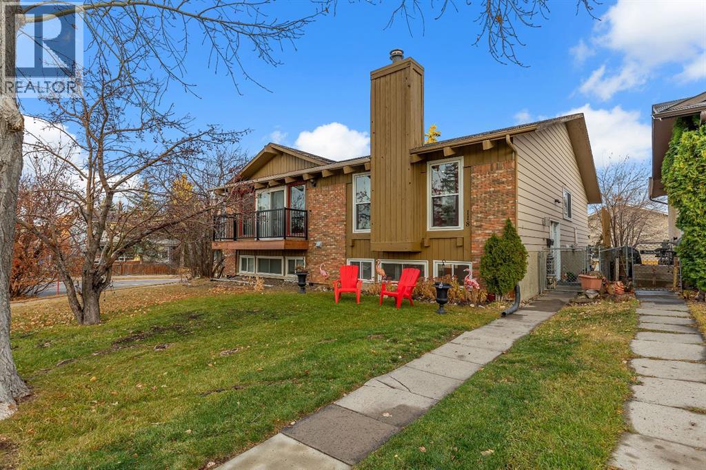 118 Bermuda Road Nw, Calgary, Alberta  T3K 1G7 - Photo 4 - A2270334