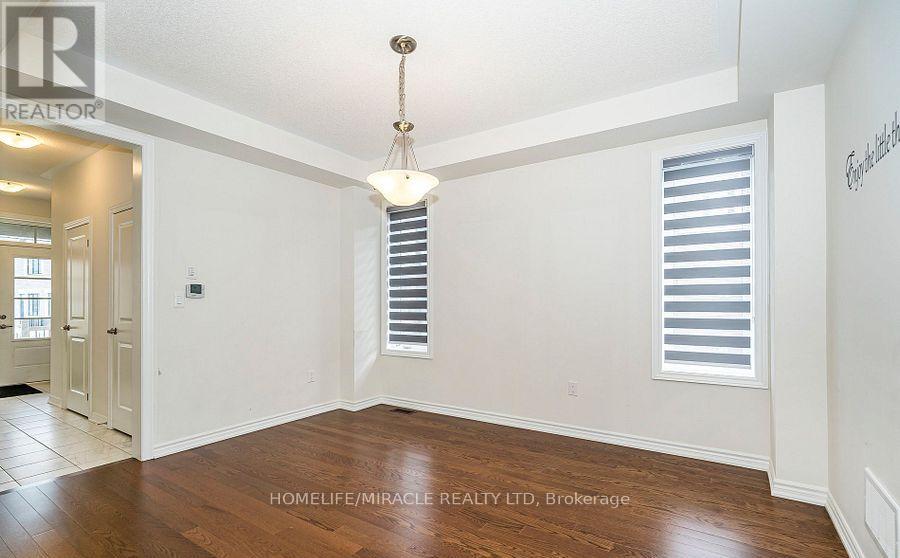 29 Bromfield Street, Whitby, Ontario  L1P 0P8 - Photo 11 - E12547662