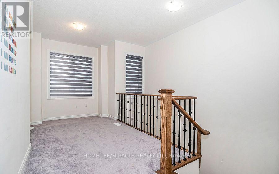 29 Bromfield Street, Whitby, Ontario  L1P 0P8 - Photo 12 - E12547662