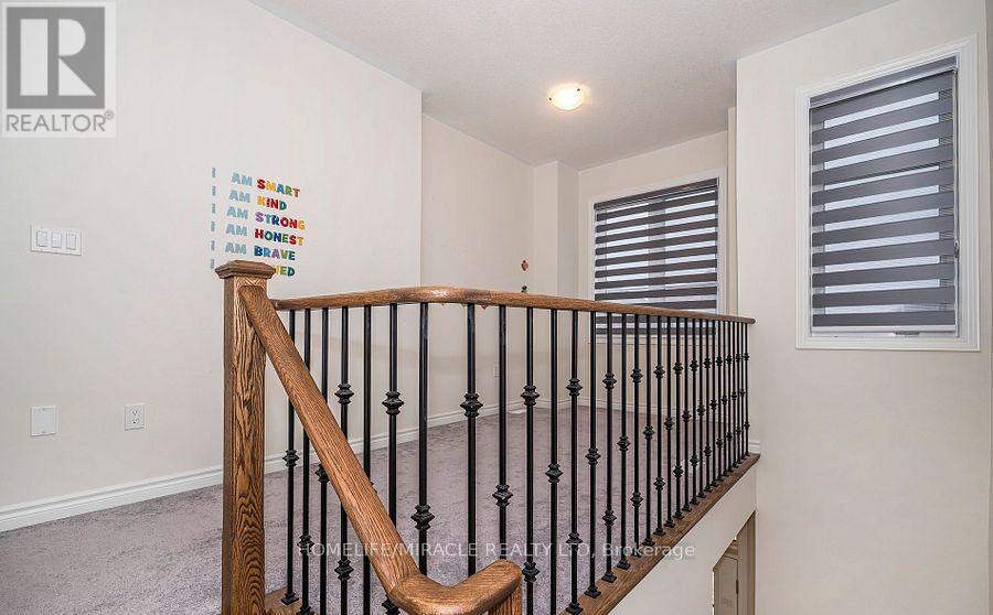 29 Bromfield Street, Whitby, Ontario  L1P 0P8 - Photo 13 - E12547662