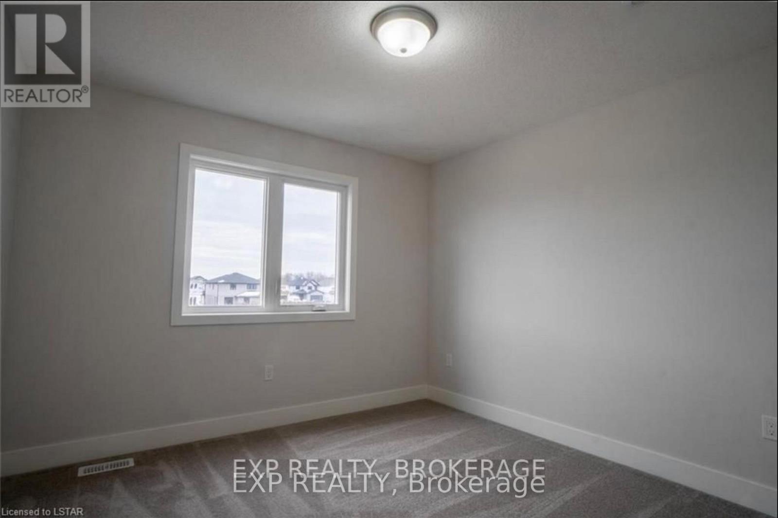 40 Kelly Drive, Zorra, Ontario  N0L 2M0 - Photo 15 - X12547706