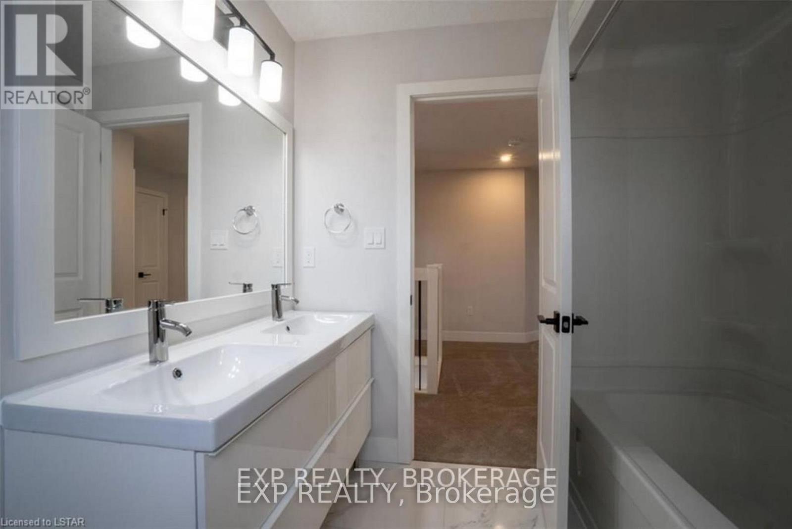 40 Kelly Drive, Zorra, Ontario  N0L 2M0 - Photo 18 - X12547706