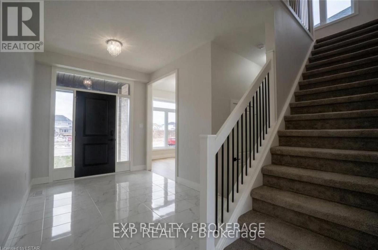 40 Kelly Drive, Zorra, Ontario  N0L 2M0 - Photo 3 - X12547706