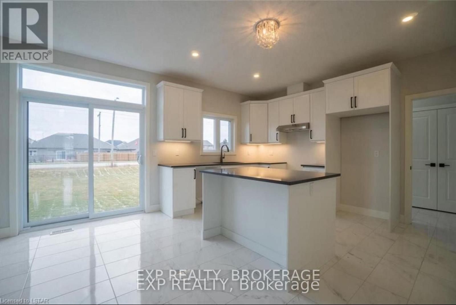 40 Kelly Drive, Zorra, Ontario  N0L 2M0 - Photo 8 - X12547706