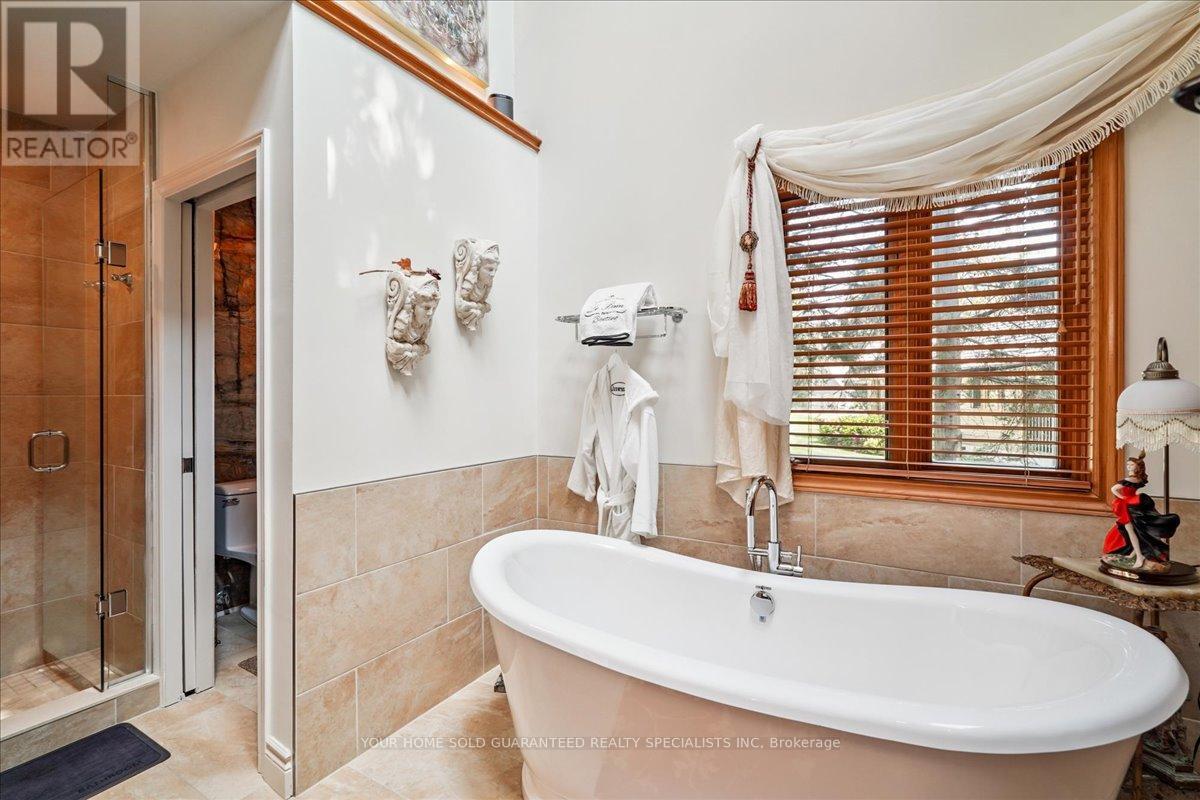 17 Highland Drive, Oro-Medonte, Ontario  L0L 2L0 - Photo 24 - S12547666