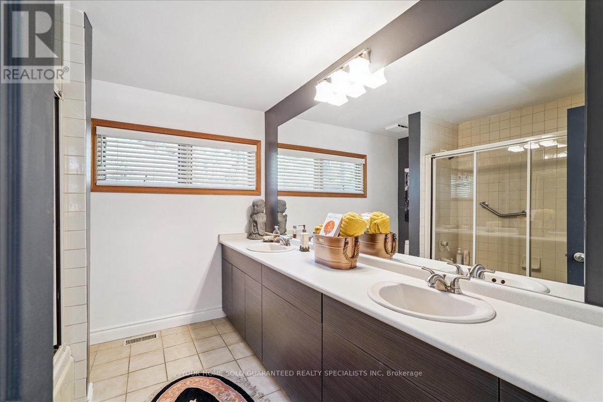 17 Highland Drive, Oro-Medonte, Ontario  L0L 2L0 - Photo 35 - S12547666